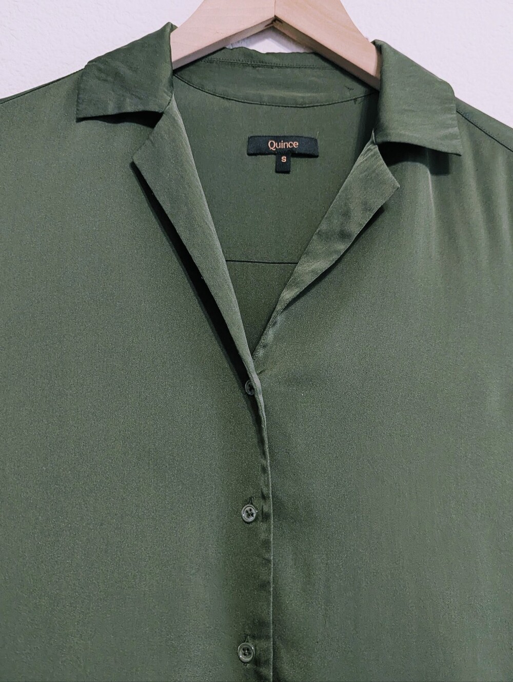 Quince Washable Stretch Silk Notch Collar Blouse Basil Green Small Long Sleeve - Picture 3 of 7